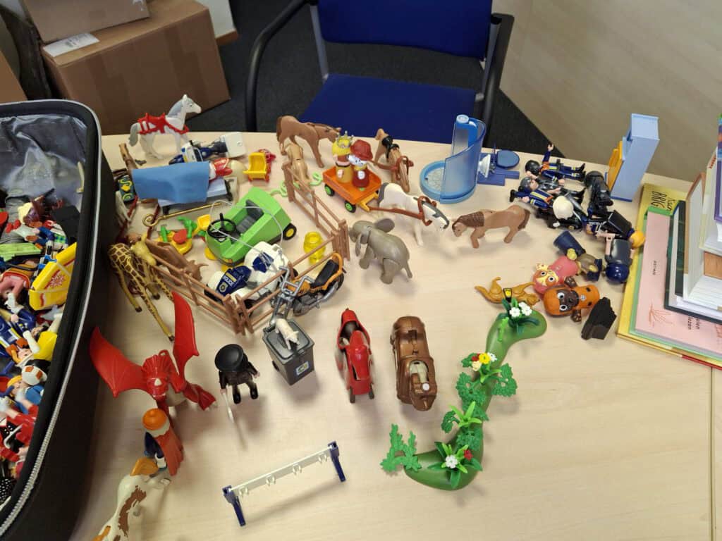 Praktische tweedaagse basiscursus speltherapie voor therapeuten die met kinderen werken. Extra najaarsdata — aanmelden kan nu. SKJ 17 punten.